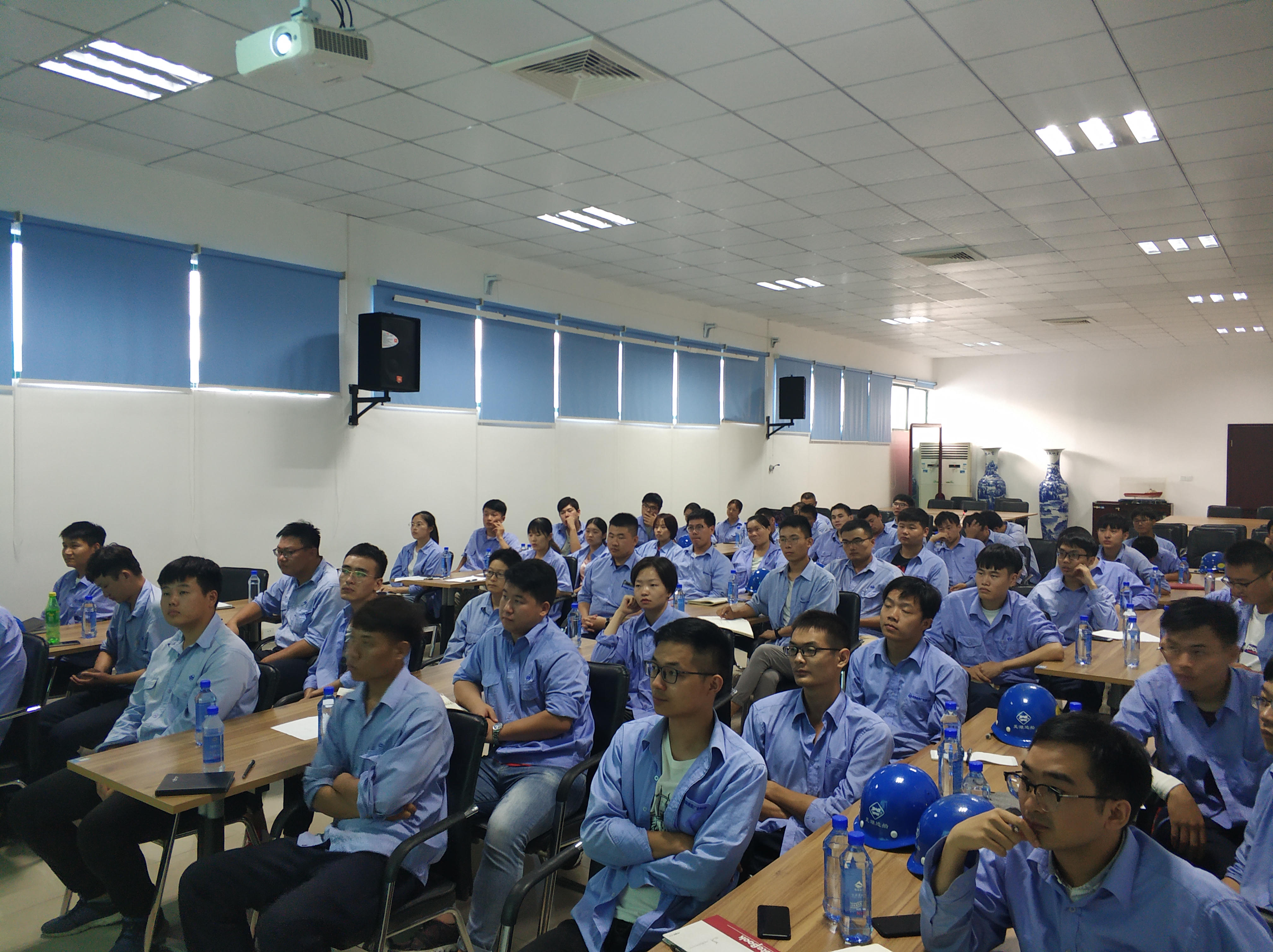 第48頁_公司動態_新聞中心_蕪湖造船廠有限公司