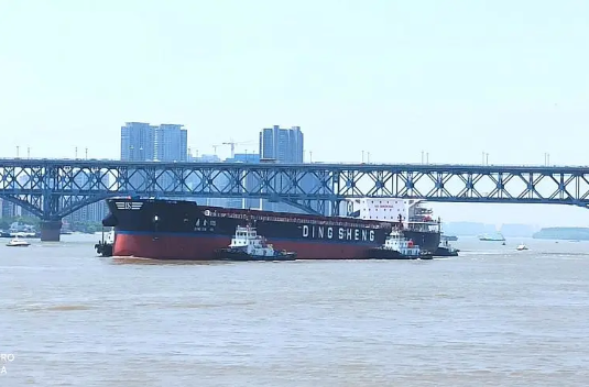 第32頁_公司動態_新聞中心_蕪湖造船廠有限公司